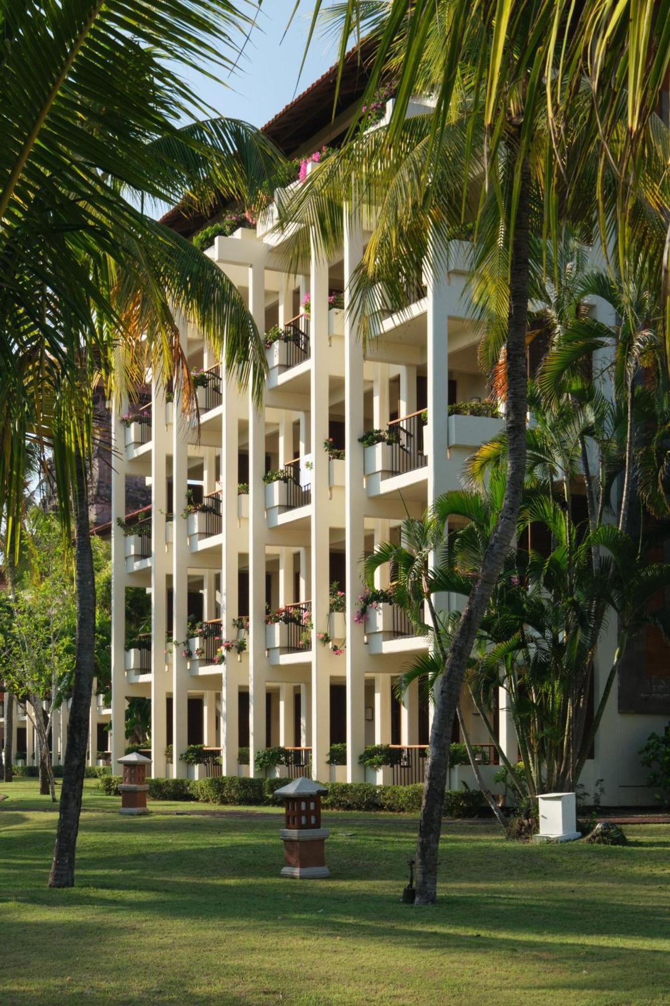 Ayodya Resort Bali Nusa Dua  Bagian luar foto The Standard, Hollywood